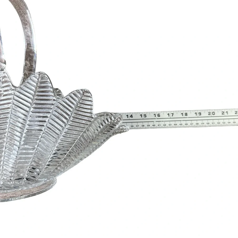 LE Smith Clear Glass Feather Pattern Basket Scalloped Edge Applied Handle 10.5in